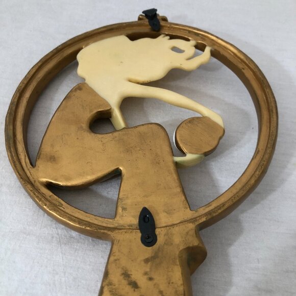 Design Toscano Gold-Tone Lady of the Lake Figurine - Art Deco Resin Sculpture - Picture 7 of 11